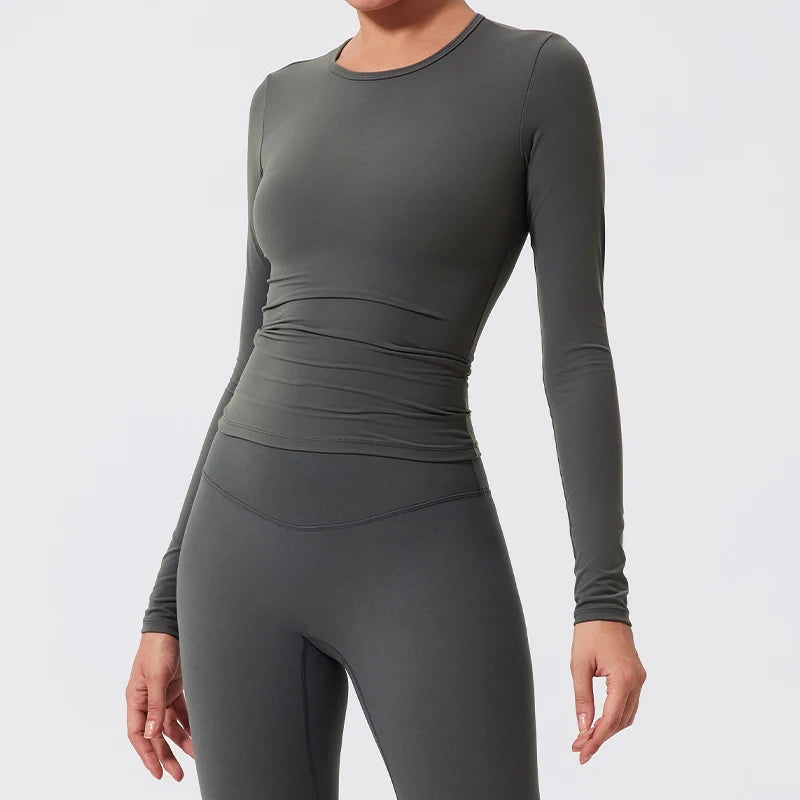 Elevate™ long Sleeve Yoga shirt